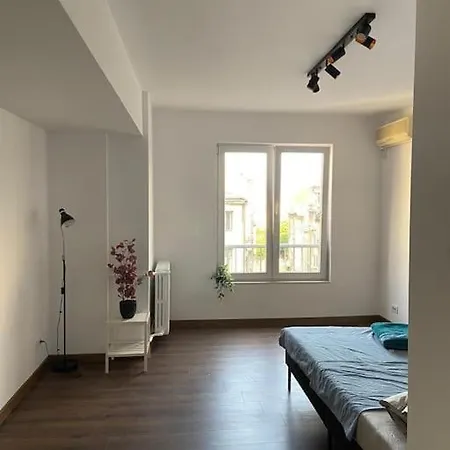 Apartment Minimalist Old Town Bucharest